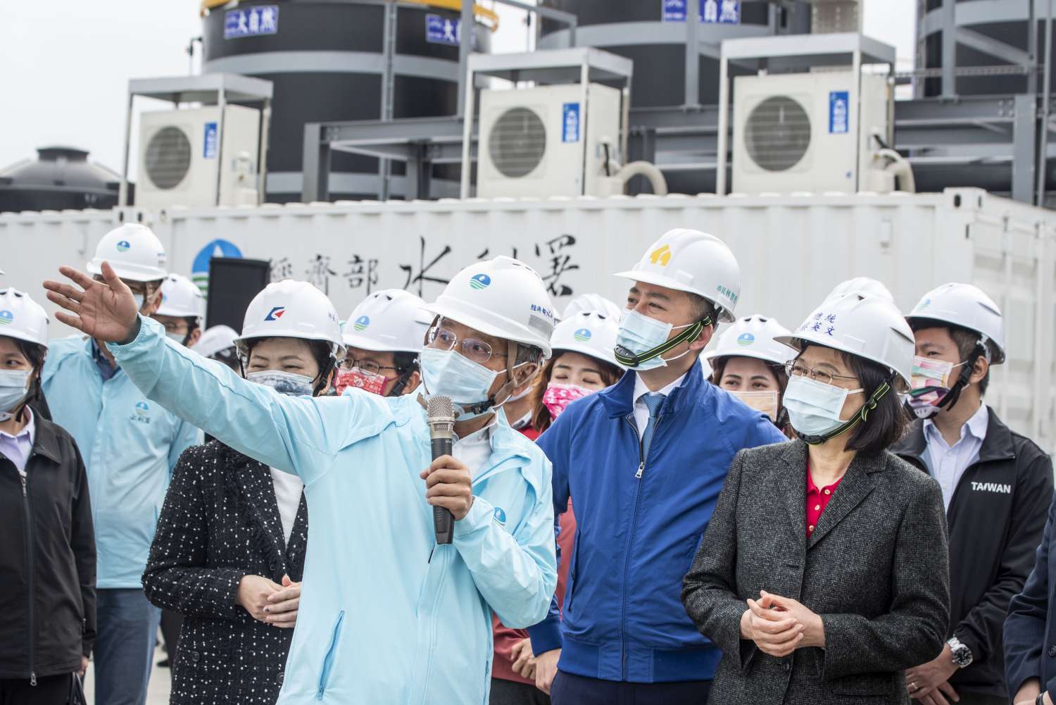 夜半哭聲「孩子最後求救警訊」 紫絲帶警官郭有軒機警救出受虐兒 夜半哭聲「孩子最後求救警訊」 紫絲帶警官郭有軒機警救出受虐兒