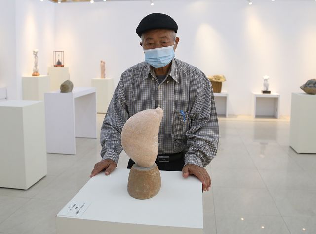 臺灣東西兩岸石雕展　以獨特原生石材表現多元藝術創作