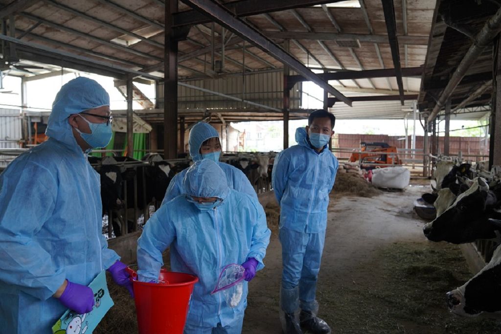 竹市醫療院所提前整備停水應變 市府支援送水林智堅市長視察 竹市醫療院所提前整備停水應變 市府支援送水林智堅市長視察