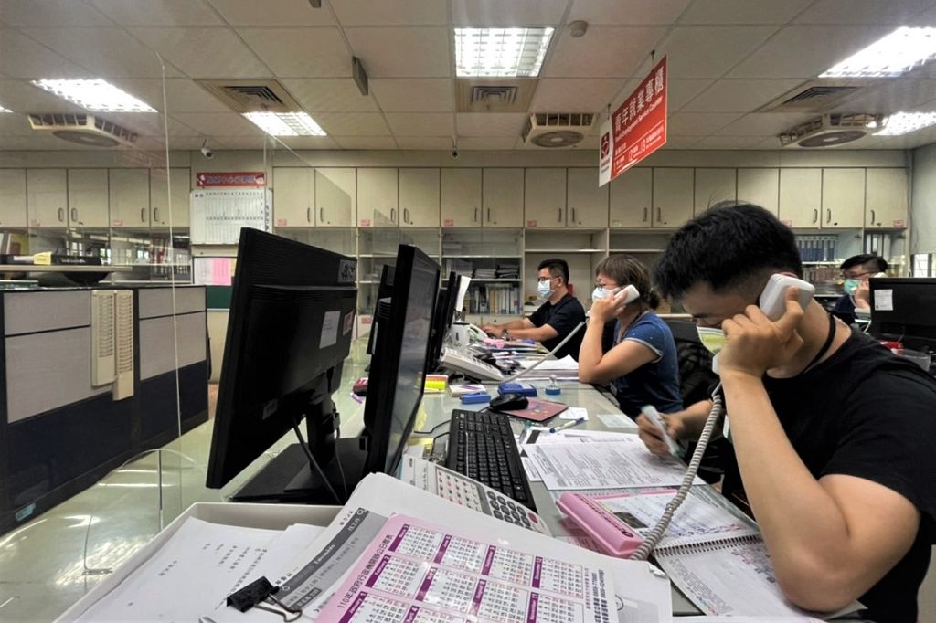 防疫期間 高屏澎東分署多項線上服務措施 歡迎多加利用 失業給付亦可線上申辦