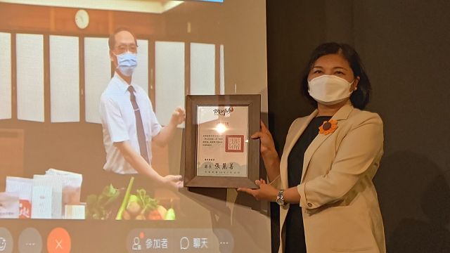 雲林縣長感恩慈濟協助提供弱勢學童暑期物資 雲林縣長感恩慈濟協助提供弱勢學童暑期物資