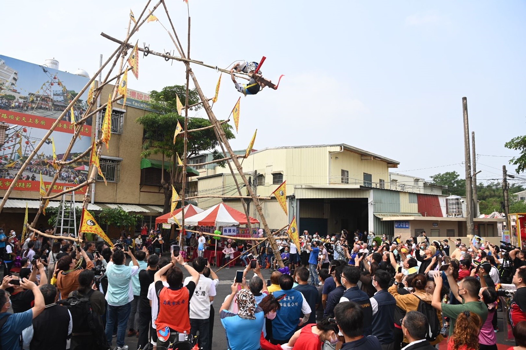 112年嘉義市鞦韆節，跨世代比技藝比膽識。