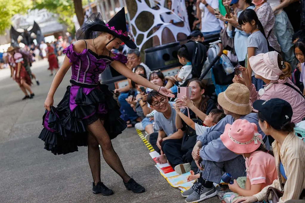 六福村墓碑鎮萬聖夜登場!星光優惠票10/31限定 英雄與星座族都有專屬好康 六福村墓碑鎮萬聖夜登場!星光優惠票10/31限定 英雄與星座族都有專屬好康