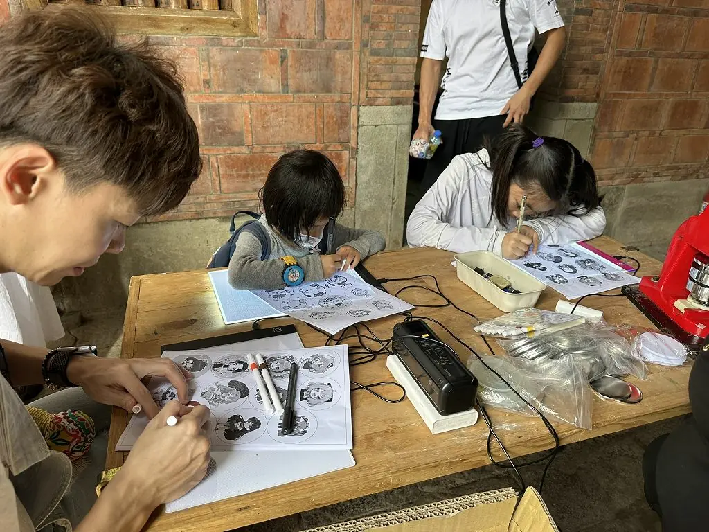 杜潘芳格的時間繪卷漫畫展 以圖像詮釋女性詩人的自由靈魂 2 a2f3d1daedea416