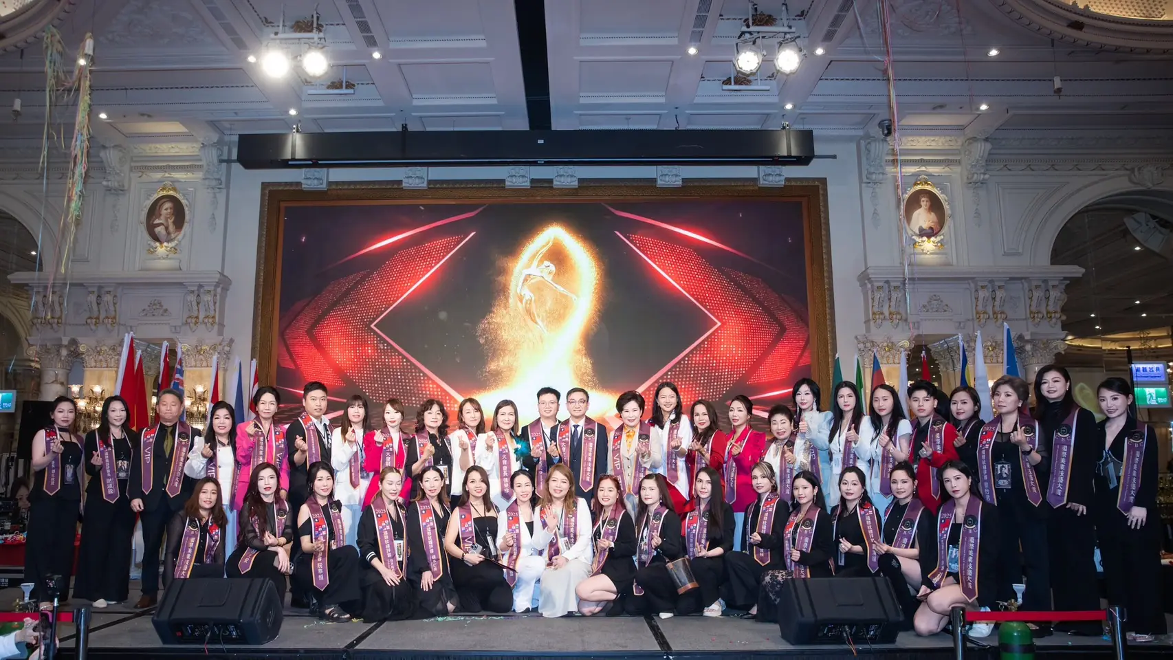 2025CBC國際美業大賽暨展演 2,700人擠爆會場熱潮席捲全場 5 1a9af6c82135f59