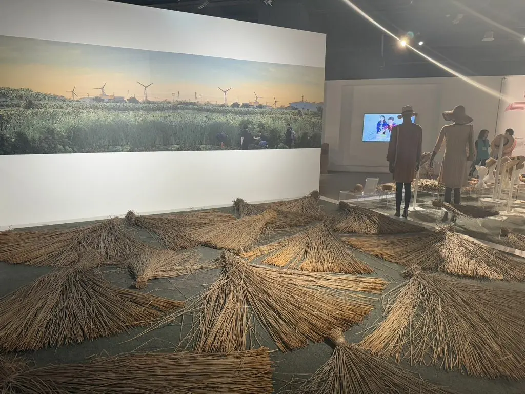 重現百年榮光 臺灣草帽王國登場 中市纖博館推出臺灣草帽王國微型展 8 1e9d0c23a98159e