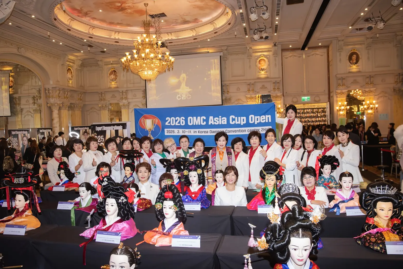 2025CBC國際美業大賽暨展演 2,700人擠爆會場熱潮席捲全場 1 1f011df6861be07