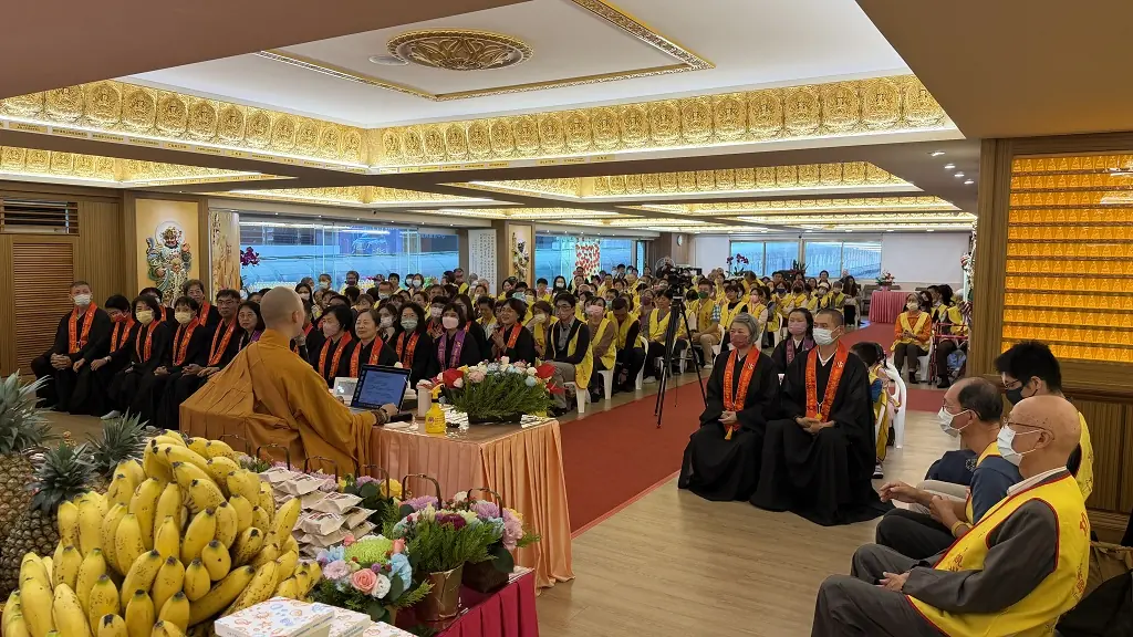 功德山台中遍灑三千 祈願社會安定與人心光明 3 751d31dd6b56b26