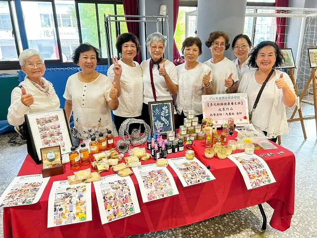拼布義賣送暖花蓮災區西區長青學苑打造樂齡學習新典範