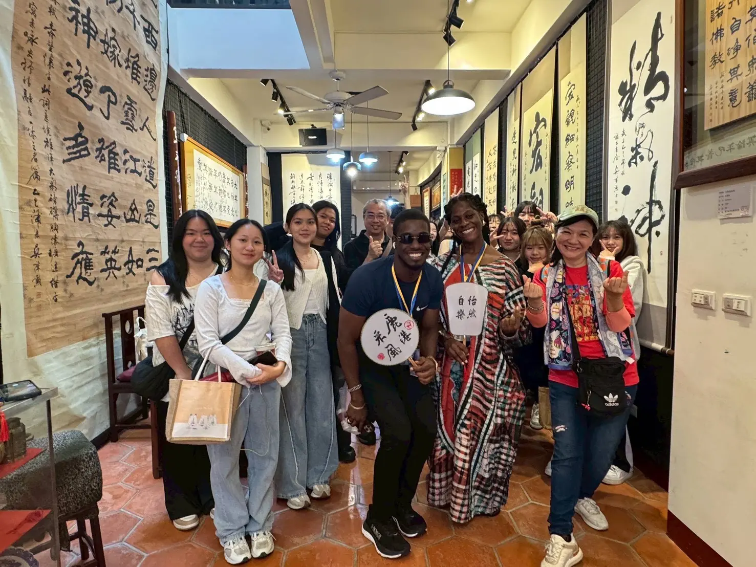 僑光科大x新民高中鹿港走讀 境外生沉浸式體驗台灣文化 2 fac5c7aca342ef4