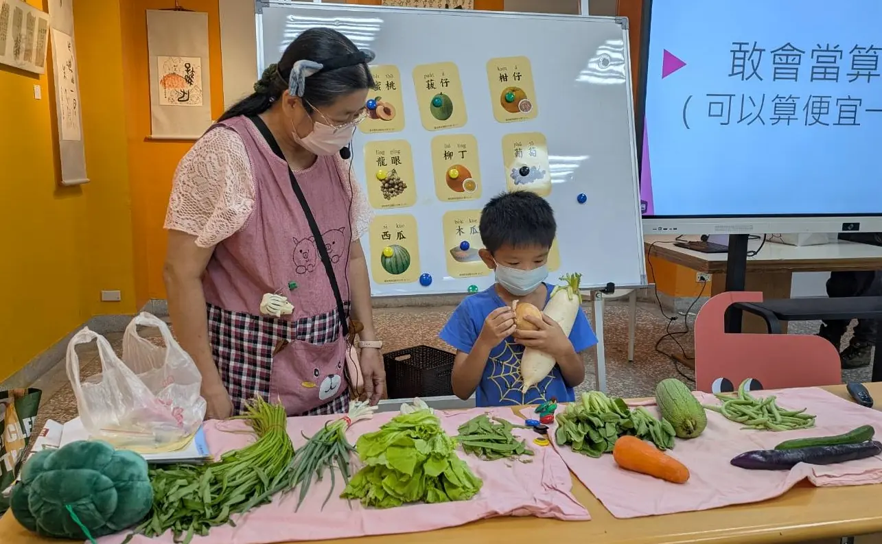 台語復振看得見！台中圖書館串聯推廣　親子參與破450場