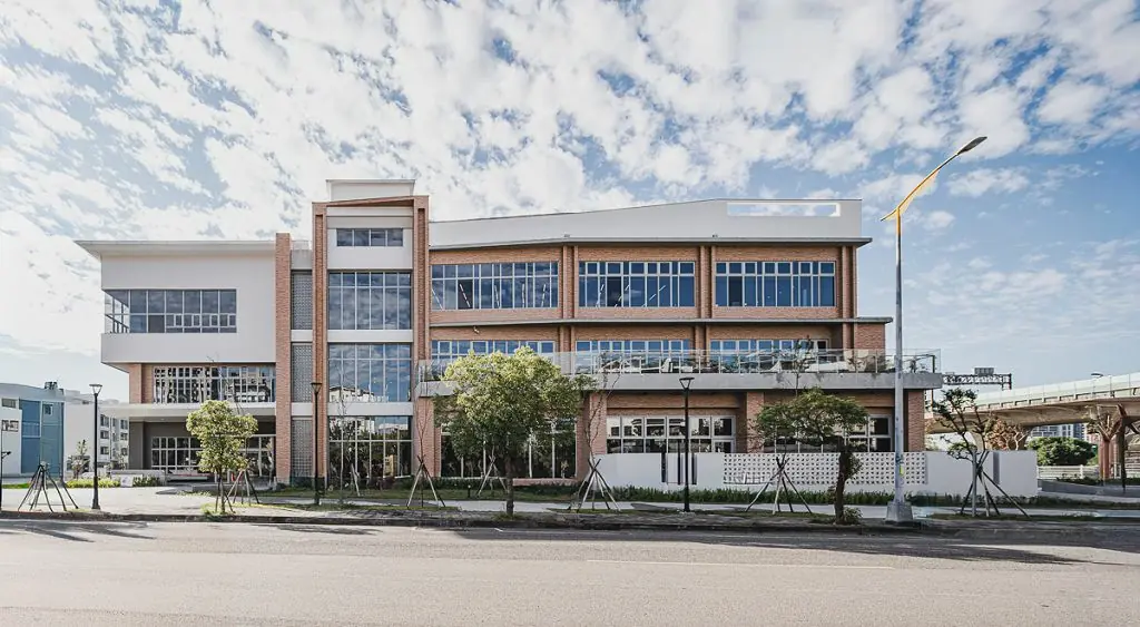 北屯溪東圖書館今開館 盧秀燕:打造會呼吸的閱讀空間 6 913672452251ee2