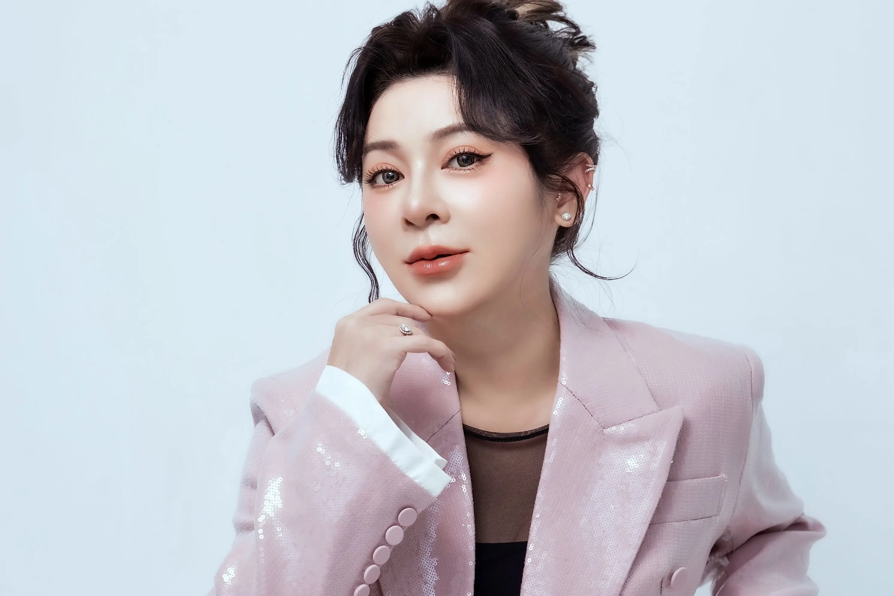 【秀場回憶殺】劍湖山《耐斯歌廳秀》3月登場!黃西田領軍 15 組藝人熱鬧開唱 2 23a3fe3199ccd2f