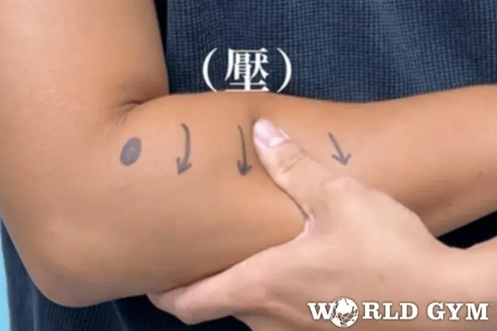 上班族不打球也會得網球肘? 專家解析手腕痛的3大原因 上班族不打球也會得網球肘? 專家解析手腕痛的3大原因