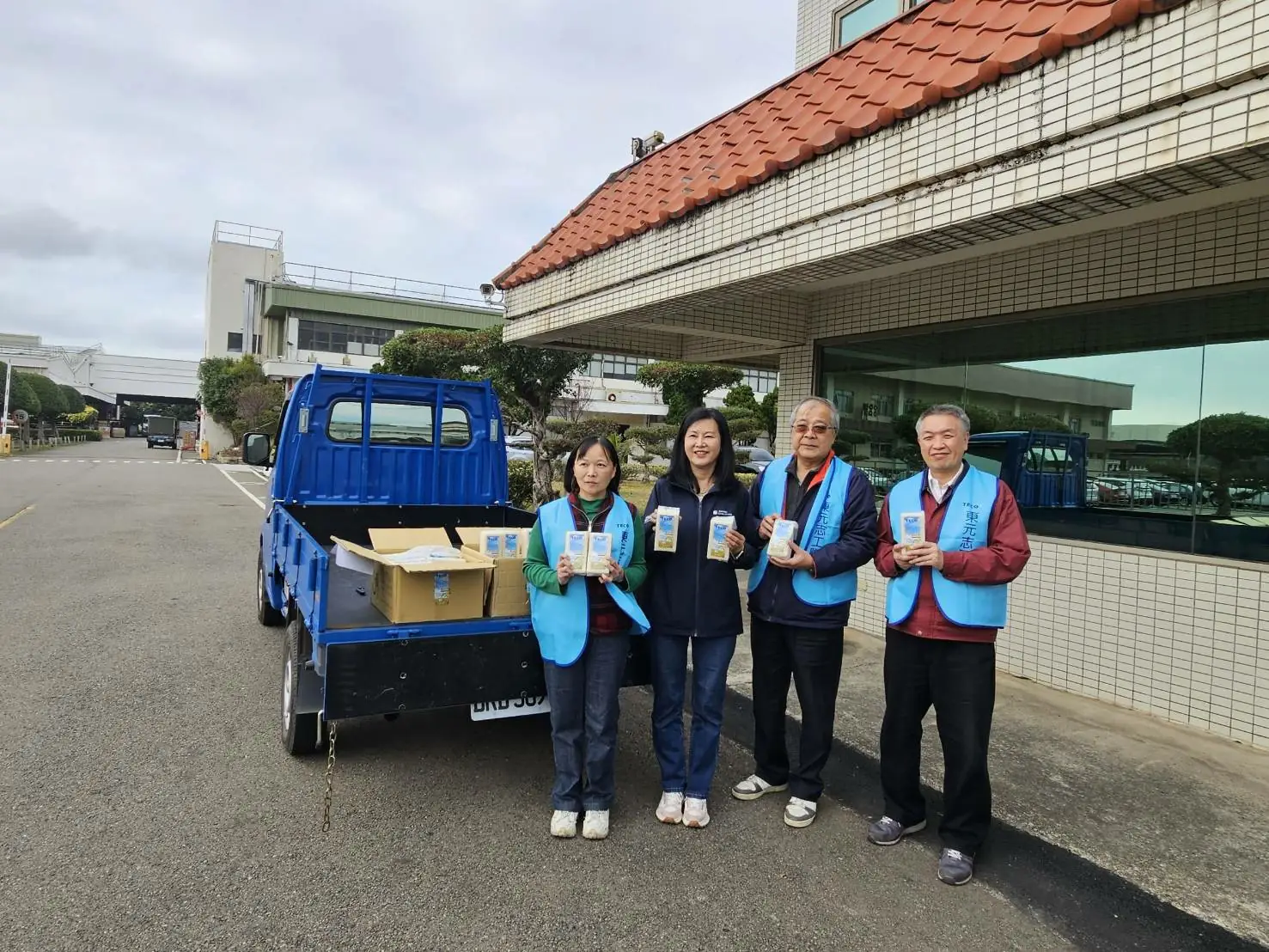 東元電機湖口廠捐贈白米關懷里民 東海里感謝企業善行凝聚社群力量 2 8c29c960894e20a