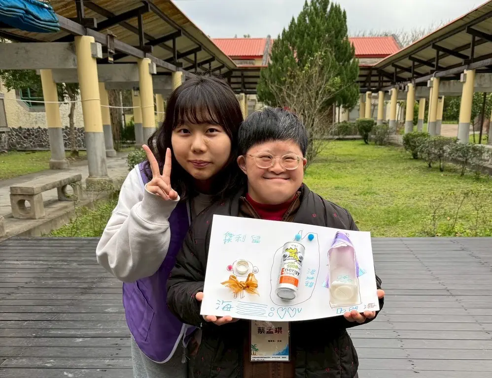 淨灘海廢創作 唐氏症青年從被照顧者變行動參與者 2 c4ca4238a0b9238 8