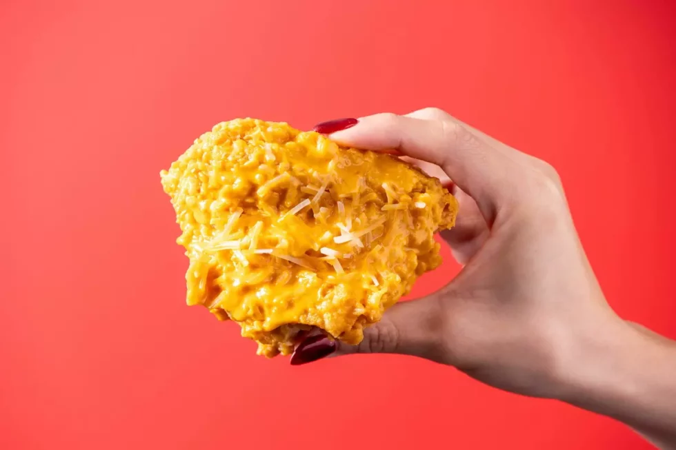 肯德基金沙聚財氣、起司招富貴「高含金量」富貴金沙起司脆雞1/27吉時起鍋! 2 f0bf9e61e2ae38a